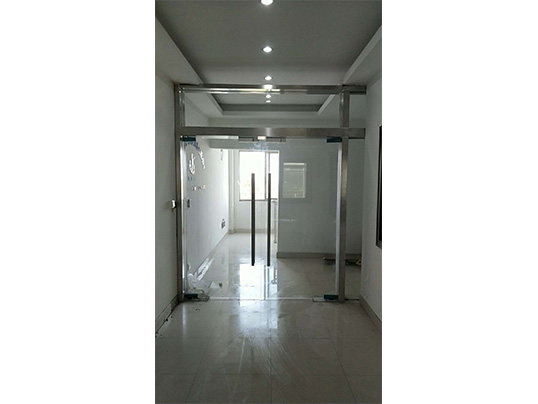 電動玻璃感應門